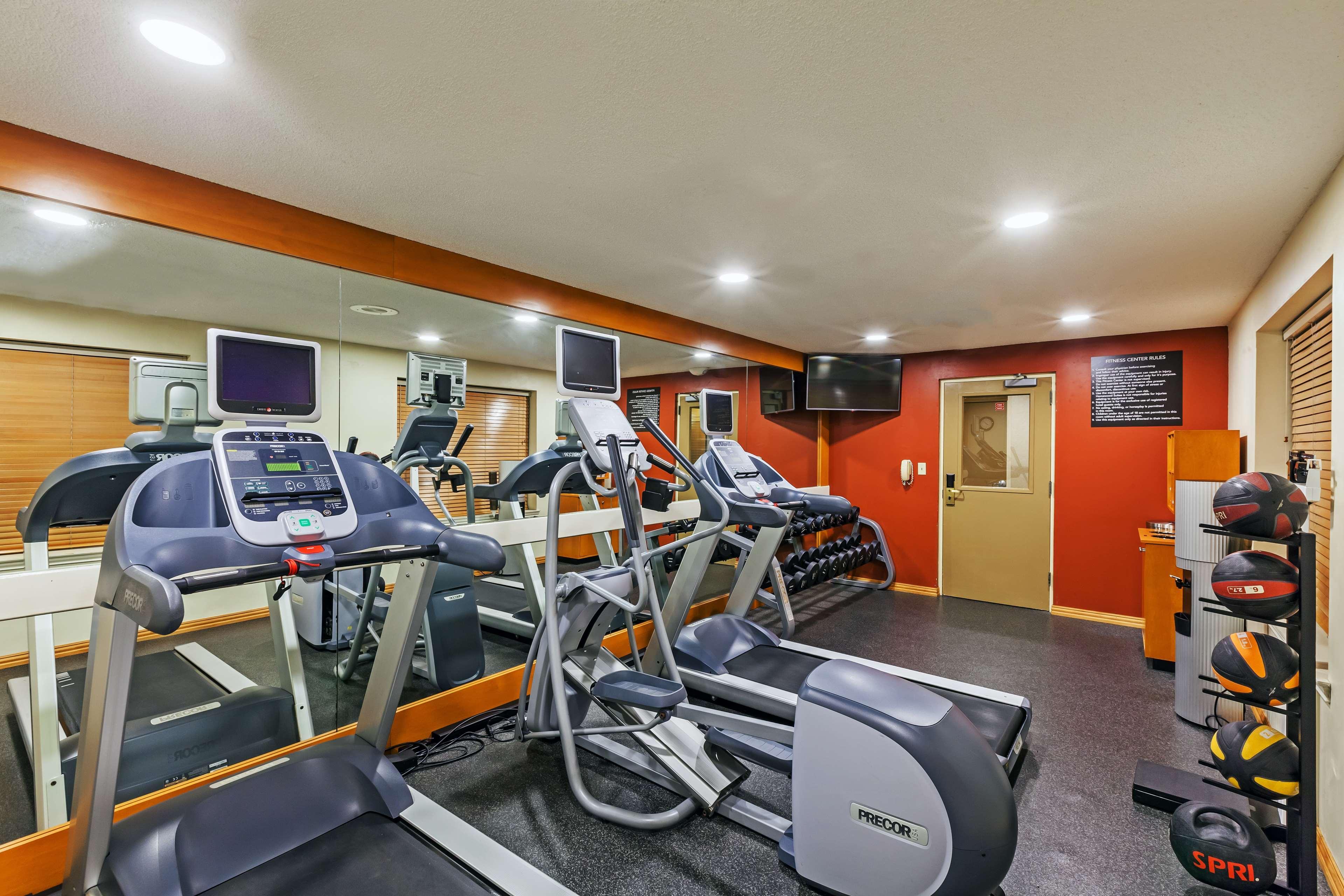 Homewood Suites By Hilton Браунсвил Екстериор снимка